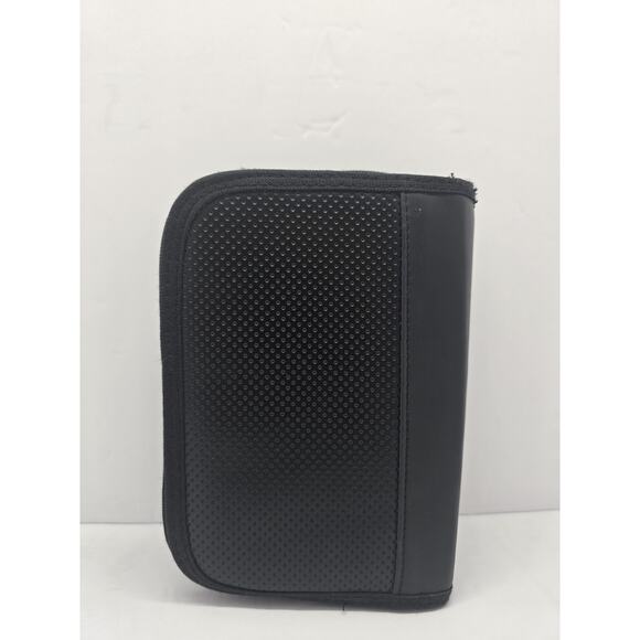 Nintendo 3DS DSi Lite Score Carrying Case Black - Cleaned, Pre Owned - Picture 2 of 8